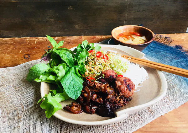 Grilled Pork Vietnamese Noodle Salad with Sprouts – Sydney Sprouts